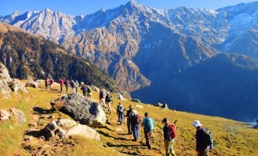 Chamba Trek via Inderahar Pass